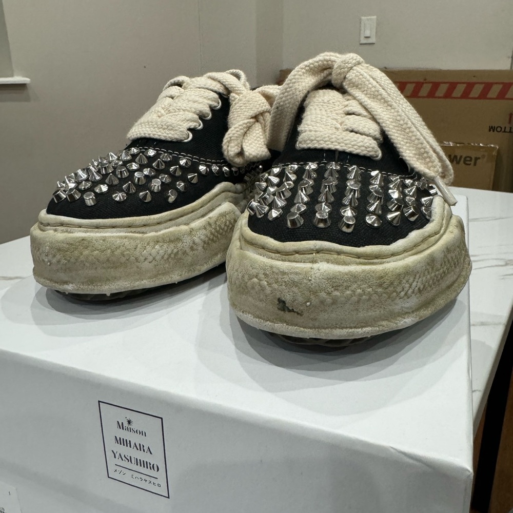 Maison Mihara Yasuhiro sneakers